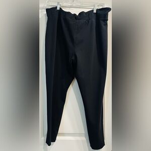 Torrid Black Slim Fix Capri Pants